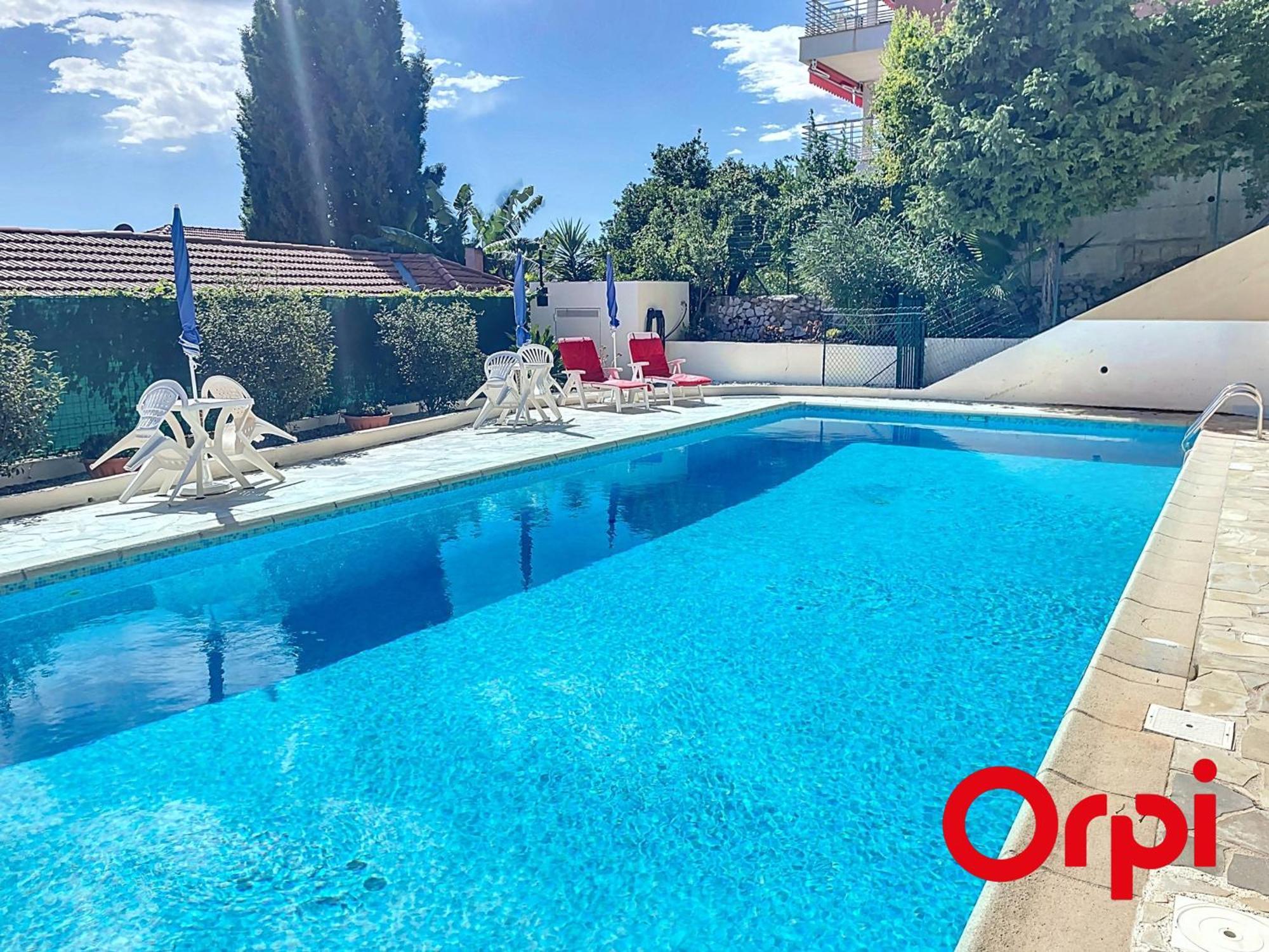 Splendide 2 Pieces Climatise Avec Piscine Et Garage Prive - Fr-1-647-6 Apartment